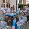 Alina (11), Dana (11), Karla (8) und Pia (11) haben beim Kinderflohmarkt in Marktheidenfeld aus vier Ständen einen gemeinsamen gemacht..