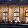 Der Donner grollte – trotzdem fand die die erste Nachtmusik des Würzburger Mozartfests im Hofgarten der Residenz statt. Die Capella Augustina spielte vor der stimmungsvollen Kulisse der Residenz.