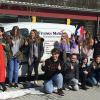 (gh)   Seit über zehn Jahren kommt das „France Mobil“ regelmäßig an die Steigerwaldschule Ebrach. Karen Defour, eine „echte“ Französin, brachte diesmal in ihrem kleinen Transporter interessante Materialien über Frankreich und dessen Sprache und Kultur mit. An Bord hatte sie Spiele, CDs, Plakate und vieles mehr und bot so allen Schülern der sechsten Klassen die Gelegenheit, die Sprache Französisch und das Land Frankreich durch Spiele, Lieder und Bilder besser kennen zu lernen. So gelang es ihr durch ihre mitreißende und engagierte Art, die Schüler dazu zu bringen, mit ihr Französisch zu sprechen. Und sie vermittelte die Attraktivität und den Charme der französischen Sprache und Kultur. Das Programm „France Mobil“ ist eine Initiative der französischen Botschaft und der Robert-Bosch-Stiftung. Seit 2002 fährt das „France Mobil“ durch Deutschland, besucht Schulen und wirbt für Frankreich, die französische Sprache und die deutsch-französische Zusammenarbeit.
