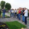 Veränderungen an den Friedhöfen in Dingolshausen und Bischwind: Bei einigen Gräbern wurde die Pflanzfläche verkleinert und auf der Restfläche Rasen angelegt.