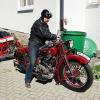 Jedes Jahr für eine Überraschung gut – sowohl in Obermaßfeld als auch in Stockheim: Bernd Hornschuch, der mit einer 1000er Triumph, in Nürnberg produziert, nach Obermaßfeld gefahren ist.