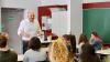 Eine Sozialkundestunde mit fand Bernd Rützel in der Karlstadter Realschule statt.