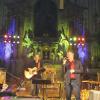Begeisterung in der Klosterkirche Triefenstein: Der christliche Liedermacher Christoph Zehendner stellte seine neue CD vor.