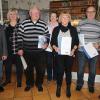 Information, Geselligkeit und Ehrungen gab es bei der diesjährigen Jahreshauptversammlung des VdK Röthlein-Heidenfeld-Hirschfeld. Das Foto zeigt die Geehrten mit der Ortsverbandsvorsitzenden Elke Lanz (rechts außen) und Peter Haupt vom VdK-Kreisverband (links außen).