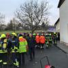 Viele Einsatzkräfte rückten nach dem Reizgas-Alarm an der Erthalhalle in Untererthal an.