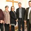 Freuen sich auf ihre Zusammenarbeit (von links): Jürgen Wirt und Birgit Beck von der FeG Kitzingen, Gemeindereferent Heinrich und seine Frau Luba sowie Henrik Otto, Bundessekretär der Region Süd im Bund Freier evangelischer Gemeinden.