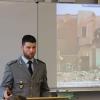 Bundeswehr-Jugendoffizier Oberleutnant Christian Rumpel zu Gast am Gymnasium Lohr.