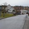 Nach dem Faschingsumzug am 10. Februar in Heustreu ist hier Endstation. Die Brücke über die Streu wird gesperrt. Wer sich abholen lassen möchte, muss zum Ortsausgang Richtung Rödelmaier laufen.
