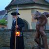 Der Schweinfurter Nachtwächter bei seinem Rundgang.