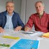 Regelmäßige Fachberatung für barrierefreies Bauen bietet Architekt Andreas Unser (rechts) an. Die OBA, hier ihr Leiter Reinhold Stiller, ist Kooperationspartner.