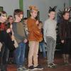 Kinder der 2. Klasse boten das kleine Theaterstück: „Das Weihnachts-Känguru“ dar.