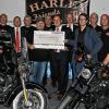 Ein Herz für die Lebenshilfe: Die Harley-Friends Würzburg und die Würzburger Würth-Niederlassung übergaben eine Spende von 5000 Euro. In der Mitte mit Scheck (von links): Peter Fuchs von den Harley-Friends, Jürgen Friedrich, Niederlassungsleiter Würth Würzburg und Holger Klüpfel, Leiter „Offene Hilfen“ der Lebenshilfe Würzburg. -Friends