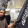 Propagandabild des IS-Terroristen Abdelhamid Abaaoud: „Er war ein kleiner Idiot, der seinen Klassenkameraden und Lehrern lästig fiel“, sagt ein ehemaliger Schulkamerad über den Chefplaner der Pariser Anschläge.