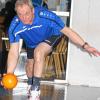 Volle Konzentration: Eberhard Knöchel (Bild) und Frank Wille machten im Schlusspaar den ersten Saisonsieg in der Regionalliga perfekt.
