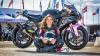 Nun ist erst mal Pause: Samanta Bieniusa vor ihrer Suzuki GSX R 750. In den kommenden Monaten will sich die Bad Königshöfer Motorrad-Rennfahrerin eine mehrmonatige Auszeit nehmen und durch Australien reisen.