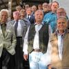 (cdo)   Am 1. September 1925 wurde der  Kleinkaliber Schützenverein Kreuzwertheim gegründet. Anlässlich des 90-jährigen Bestehens hatte der Vorstand die Vereinsmitglieder eingeladen zu einer Feier ins Schützenhaus, um dort langjährige Mitglieder für ihre Treue zu würdigten. Folgende Mitglieder zeichnete Vorsitzender Frank Bundschuh mit Urkunde und Anstecknadel des Bayerischen Sportschützenbundes sowie einem Weinpräsent aus: Bruno Nöckel, Georg Fürst und Georg Dosch (jeweils 60 Jahre Mitglied), Jakob Müller, Carlheinz Müller, Heinz Krichel und Gerald Amarell (50 Jahre), Till Teichmann, Thomas Schneider, Giseltraud Fürst und Horst Beck (40 Jahre), Franz Grimmer, Norbert Franke, Stefan Emmerich, Thomas und Andreas Buschek (30 Jahre). Für 25 Jahre Mitgliedschaft geehrt wurden Monika und Roland Weidner, Lothar Häfner, Kai Fürst, Jürgen Dinziol, Günter Buerger, Frank Bundschuh und Ursula Börner, für zehn Jahre Thomas Roderus, Horst Fuhrmann, Oliver Börner und David Beile. Den zahlreichen Ehrungen schloss sich ein gemeinsames Essen an. Das Bild zeigt die anwesenden geehrten Vereinsmitglieder.