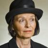 Anita Vogt: Sie ist Luise Raab, Frau des Fahnenhissers.