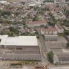 Kommt es dazu, dass entlang der Eichholzstraße neben Einfamilienhäusern Wohncontainer für Flüchtlinge platziert werden? Links im Vordergrund das ehemalige Scheer-Gelände, das der Stadt gehört, rechts davon, über die Gradlstraße hinweg, die ehemalige Straßenmeisterei, die die Stadt vom Freistaat Bayern erwerben will.