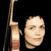 Tabea Zimmermann: „Man kann den Bratscher jetzt nicht mehr als den Idioten des Orchesters darstellen.“Foto: Marco Borggreve