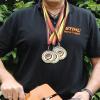 Medaillenregen: Der alte und neue deutsche Waldarbeitsmeister Marco Trabert konnte seinen Titel verteidigen und holte zudem zwei Gold- und eine Silbermedaille in den Einzeldisziplinen.