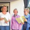 Intensive Proben: Sibylle Tygges aus Knetzgau (links) und Michaela Ries aus Grettstadt (rechts) bereiten sich mit ihrer Klavierbegleiterin Jutta Müller-Vornehm auf ihre Auftritte in Knetzgau und Schonungen vor.