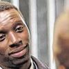 Omar Sy als Samba