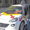 Ein besonderer Opel Adam: Das Auto wurde nach den Vorgaben zum Freihandelsabkommen TTIP gestaltet. Damit wirbt der Automobilhersteller für die Vereinbarung zwischen Europa und den USA.