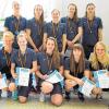 Die erfolgreichen Schwimmerinnen des SV Würzburg 05: (von links vorne) Alina Hennl, Laura Neumann, Rosalie Käthner, Fanni Gyurinovics, Lena Kalla; (von links hinten) Julia Dammann, Alina Jungklaus, Svenja Zihsler, Leonie Beck und Zuszsanna Jakabos.