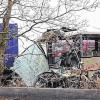Bild der Zerstörung: Der Omnibus des getöteten Fahrers.