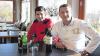Wenn der Vater mit dem Sohne: Ruhit „Rocco“ Mahmudi (rechts) und Sohn Alban servieren ab diesem Freitag Pizza, Nudelgerichte und Salate im Lounge-Bistro „Da Rocco“ im Raum 7 in Mellrichstadt.