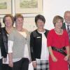 Auszeichnung für langjährige Mitarbeiter: Vorstandsvorsitzender Bernd Fröhlich (von links) von der Sparkasse Mainfranken, Gisela Henning, Personalrätin Heike Kohlmann, Angelika Wirthmann, Ingeborg Brandenstein, Luitgard Gerstberger, Werner Schrauth, Doris Wiesmann und Gebietsdirektor Peter Schmitt.