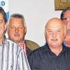 Ehrung in Wargolshausen: Unser Bild zeigt (von links) Albert Heusinger (TSV Aidhausen), Arno Schäfer (TSV Heustreu), Günter Schäfer (SV Burgwallbach), Gerhard Euring (TSV Heustreu), Frank Herrmann (SG Oberleichtersbach) und Hans Ziegler (FC Strahlungen) üben das Ehrenamt des Schiedsrichters seit 30 beziehungsweise 40 Jahren aus.Foto: Mellenthin