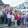 Lohnendes Ziel: Die Region Pas-de-Calais im Norden Frankreichs war das diesjährige Ziel der mittlerweile schon zur Tradition gewordenen Fahrt des Partnerschaftskomitees Gerolzhofen - Mamers. Unter Leitung von Burkhard Tebbe (vorne rechts) lernten die Mitreisenden Interessantes über Städte und Region kennen. Das Bild wurde vor dem Meereszentrum in Boulogne-sur-Mer aufgenommen.