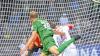 Elfmeter für die Bayern: Schweinfurts Abwehrspieler Johannes Bechmann bringt Tobias Schweinsteiger (rechts) im Strafraum zu Fall. FOTO Marion Wetterich