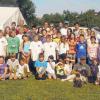 (kv)   Großes Zeltlager der Wasserwacht-Ortsgruppe Hofheim: Für vier Tage schlugen 42 Kinder und Jugendliche mit zwölf Betreuern bei Bad Staffelstein ihre Zelte auf. Am Donnerstag standen nach dem Aufbauen der Unterkünfte Kennenlernspiele auf dem Programm. Freitags wurde auf dem Main von Hausen bis Breitengüßbach Kanu gefahren. Eine Kletterpartie am Kemitzenstein gemeinsam mit dem Jugendrotkreuz stand für Samstag auf dem Programm. Am Sonntag nach dem Frühstück wurden die Kinder von ihren Eltern wieder abgeholt.
