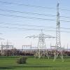 Gemeinde stimmt zu: Der Stromnetzbetreiber Tennet darf sein neues Umspannwerk bauen. Das bestehende Umspannwerk (im Hintergrund) wird nach Inbetriebnahme des neuen abgerissen, die Fläche von sechs Hektar renaturiert.