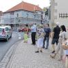 Ein für Senioren schwierig zu lösendes Problem: Wie komme ich heil über die viel befahrene Ringstraße vor dem Rügheimer Tor zum Friedhof? Auf Anregung des Seniorenbeirats will Bürgermeister Wolfgang Borst mit dem Straßenbauamt nach Lösungen suchen.