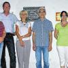 Die Retter des Kindergartens Lengfurt: Der Vorstand des Orts-Caritas-Vereins mit Sandy Müller-Chwalczyk (Kassierin), Claudia Holzmann (Schriftführerin), Holger Mehling (bisher stellvertretender Vorsitzender), Kindergartenleiterin Kerstin Göricke, Dietmar Bratge (bisher Vorsitzender), Helen Schuster (Vorsitzende) und ihre Stellvertreterin Nicole Meurer.
