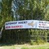 Der Protest gegen die geplante Tankstelle in Altfeld half nichts: Der Stadtrat stimmte dem Bebauungsplan am Donnerstag mit großer Mehrheit zu.