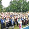 Massenchor: Den Jubiläumsmarsch des Nordbayerischen Musikbundes dirigierte am Sonntag der Vizepräsident und Bezirksvorsitzende des Nordbayerischen Musikbundes, Werner Höhn.