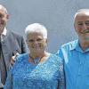 50 Jahre verheiratet: Maria und Werner Bach. Links Bürgermeister Paul Kruck.