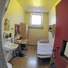 Blick in eine Zelle: Nur wer Glück hat, sagt ein Ex-Häftling, bekommt in der JVA Landsberg irgendwann eine Einzelzelle.