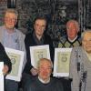 Erstmals ausgezeichnet: Der Vorsitzende der Sommeracher Burschenschaft, Manuel Then, ehrte zusammen mit seinem Stellvertreter Simon Then (rechts) die langjährigen Burschen (von links) Ludwig Pfaff, Norbert Then, Werner Sauer, Klaus Henke, Hilmar Östreicher und Adam Klühr (vorne Mitte).