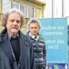 Drei Männer und eine alte Schule: Christopher Franz, Jörg Töppner und Rudi Held wollen einen Bürgerentscheid, um die Mozartschule als Kulturzentrum zu erhalten.