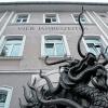 Botschaft an der Tür: Die  Bad Kissinger Filiale der  China Liangtse GmbH schließt wegen Renovierung für „mindestens“ ein Jahr.  Ob  sie wieder  öffnet, ist unklar.Foto: Siegfried Farkas