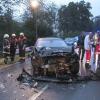 Ein Toter und zwei Schwerverletzte sind die Folge eines Verkehrsunfalls, der sich am frühen Montagabend auf der B 8 bei Marktheidenfeld (Landkreis Main-Spessart) ereignete. Ein Toter und zwei Schwerverletzte sind die Folge eines Verkehrsunfalls, der sich am frühen Montagabend auf der B 8 bei Marktheidenfeld (Landkreis Main-Spessart) ereignete.