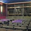 Kinosaal: Die Leinwand wird umgebaut. 3D und eine Vergrößerung der Leinwandfläche stehen an.