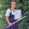 Goldkind: Tina Hammer holte sich das goldene Leistungsabzeichen des Nordbayerischen Musikbundes. Die 17-jährige Querflötenspielerin spielt auch in der Musikkapelle Willanzheim.
