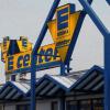 Neue Wege: Das E-Center, das Flaggschiff von Edeka Nordbayern in Kitzingen, wird umgebaut. Es gibt nicht nur einen Eingang mehr, zum Angebot kommt auch ein Elektronikmarkt.