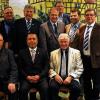 (MZ)   Im Rahmen eines Ehrenabends der Schiedsrichtergruppe Würzburg konnte Obmann Helmut Zischek langjährigen Referees für ihre emsige Tätigkeit danken und sie auszeichnen. Unser Bild zeigt (hinten von links) Beisitzer Werner Wunderling, Lehrwartin Alexandra Treutlein, Roland Kuchenmeister (SG Margetshöchheim/30 Jahre SR), Dieter Mader (SV Kist/40)t, Thomas Krug (TV 73 Würzburg/15) Klaus-Dieter Wagner, Sven Hahm (TSV Uettingen/15 Jahre) Oswald Prozeller, SR-Obmann Helmut Zischek, vorne: Wolfgang Rücker (Würzburger FV/40) Faik Karakaya SC Lindleinsmühle/25), Hugo Röder (TSV Eisingen/25).